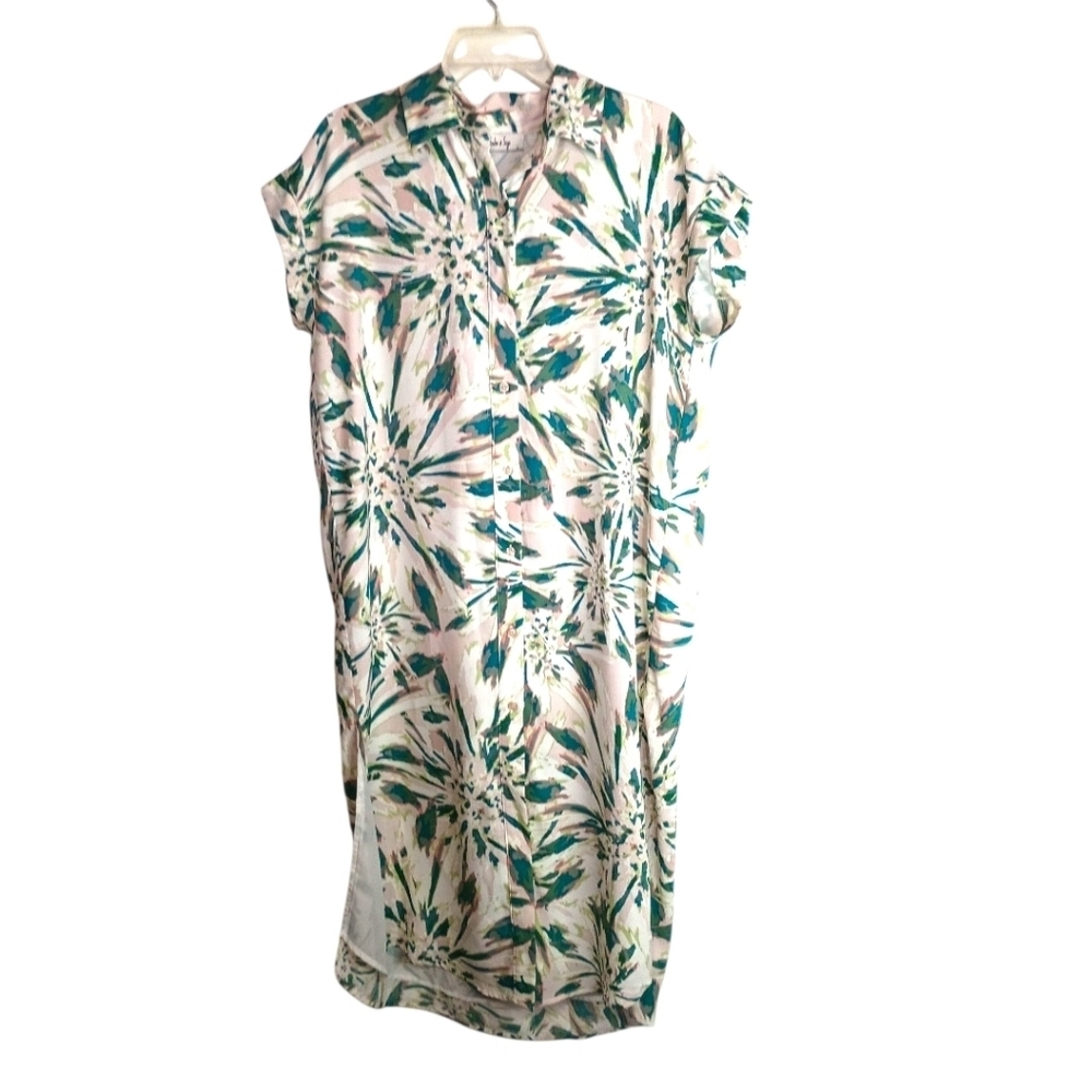 Sadie & Sage -Floral Print Shirt Dress -- Size Small